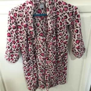 Girls children place robe